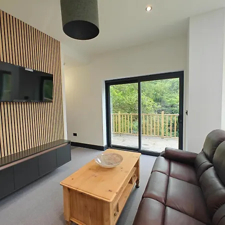 1 Bed In Oc-o45567 Holiday home